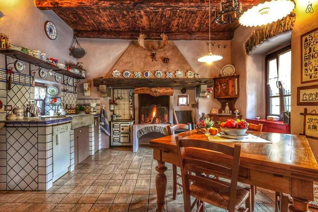 B&B Dove Comincia la Bella Italia Beura Esterno foto